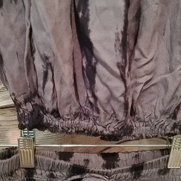 TYE DYE OFF SHOULDER TOP/SKORT BOTTOMS NWT - Picture 4 of 6